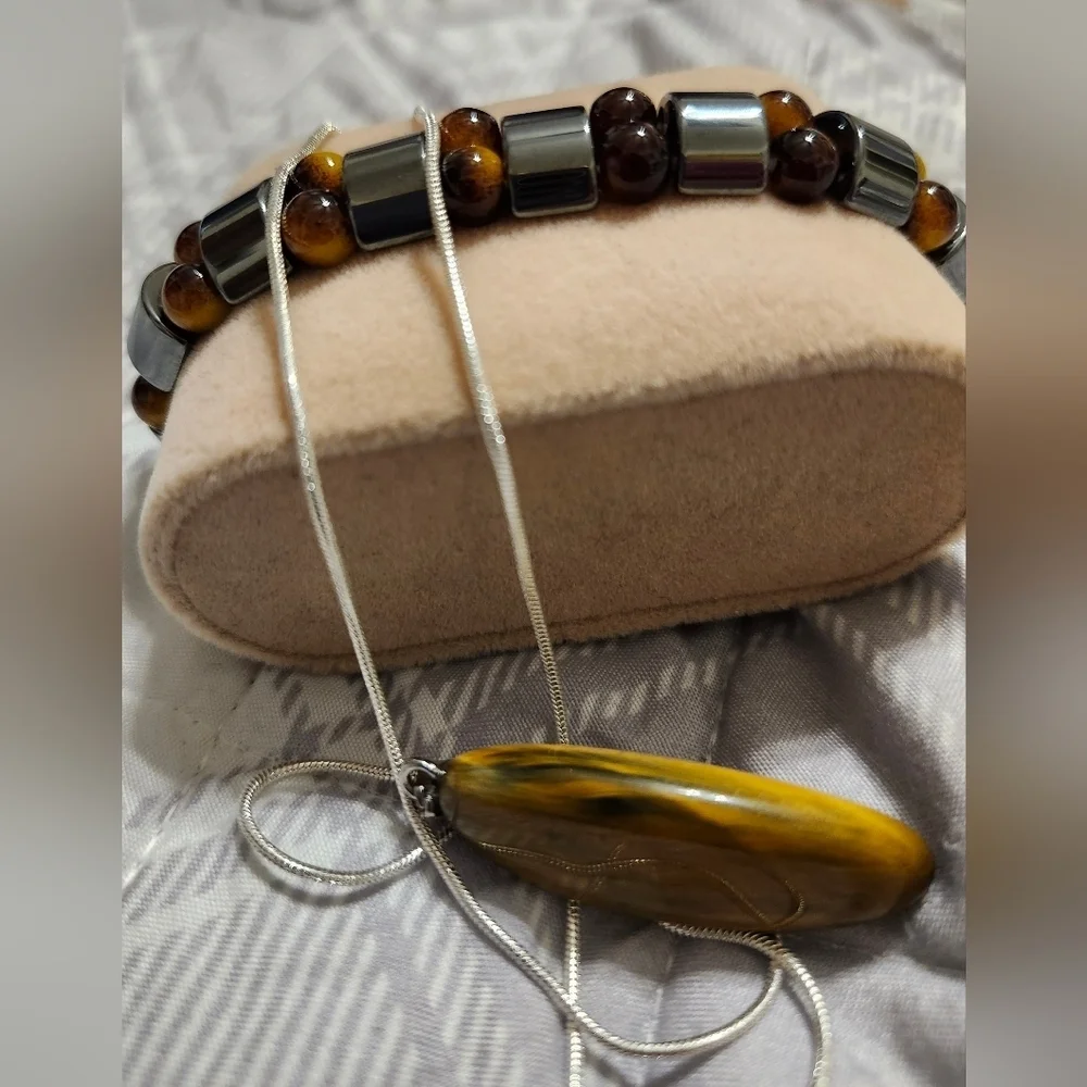 2pc .925 Silvery Chain W- Natural Tiger's Eye Quartz Pendant & Handmade Bracelet